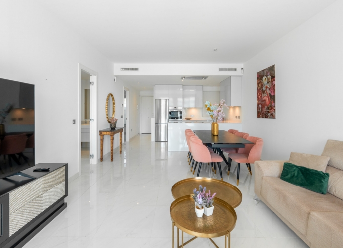 Apartamento Planta Media en Estepona - 8