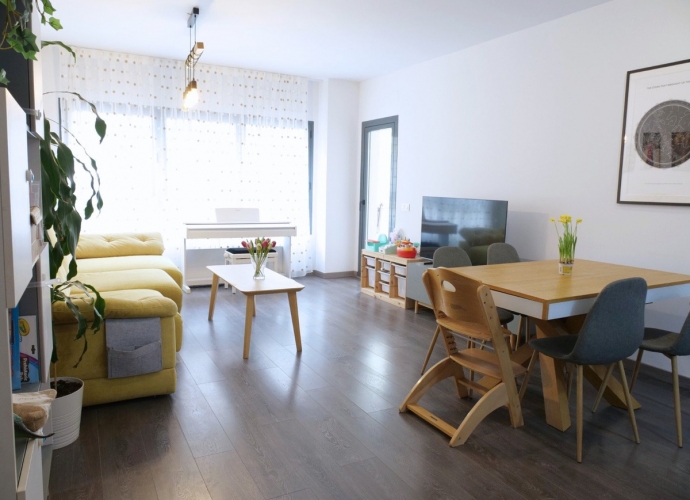 Apartamento Planta Media en Estepona - 8