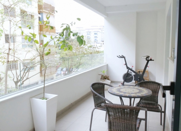 Apartamento Planta Media en Estepona - 9