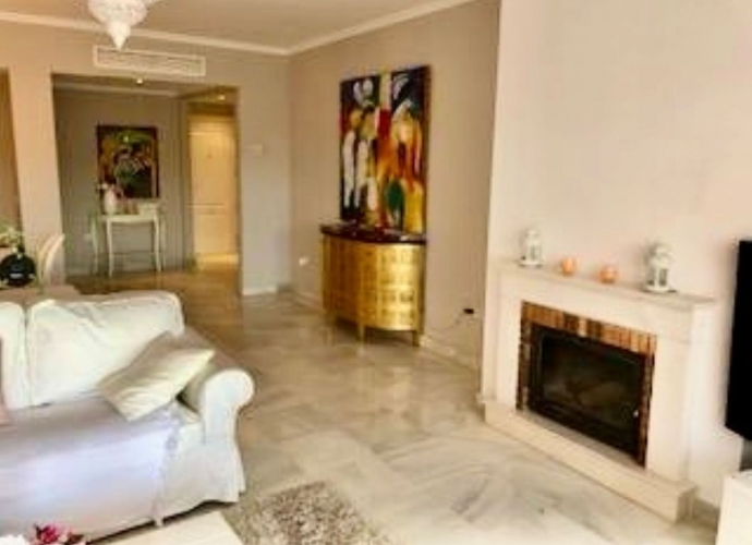 Apartamento Planta Media en Hacienda del Sol - 9