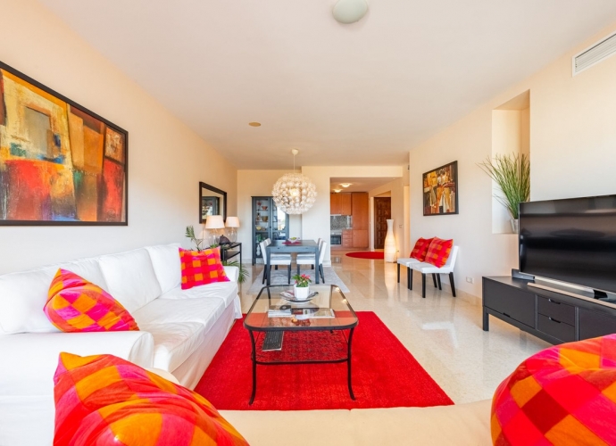 Apartment Middle Floor in Benahavís - 8