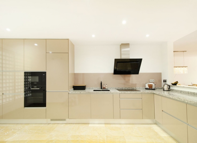 Apartamento Planta Baja en La Quinta - 3