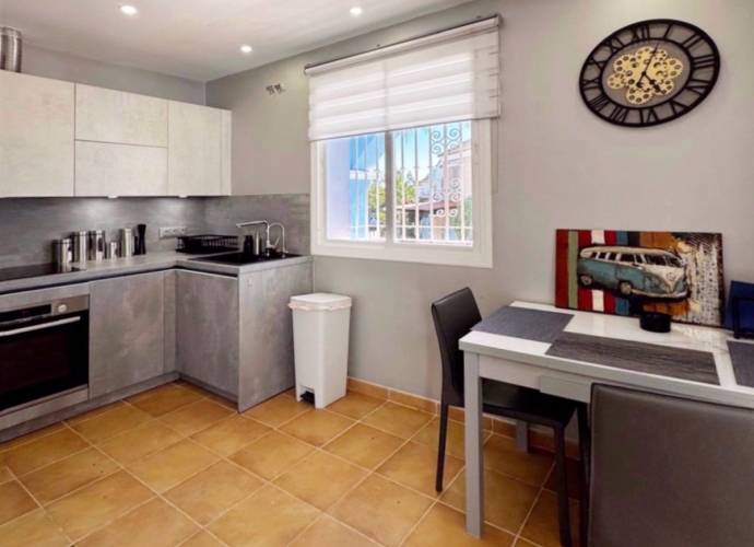 Townhouse Terraced in Aloha - 8