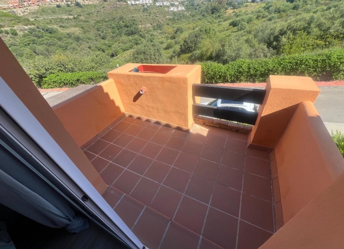 Villa Semi Detached in Benahavís - 10