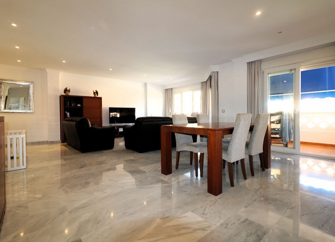 Apartment Middle Floor in San Pedro de Alcántara San Pedro del Mar  - 3