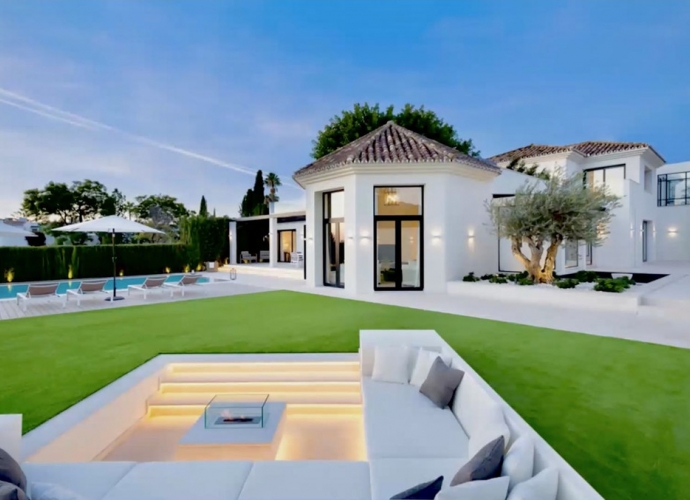 Villa Detached in Aloha - 1
