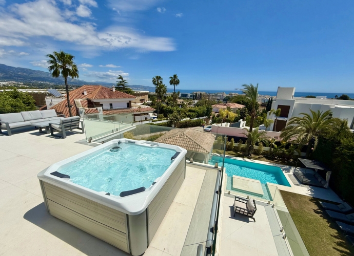 Villa Independiente en Nueva Andalucía Villas en Nueva Andalucia  - 8