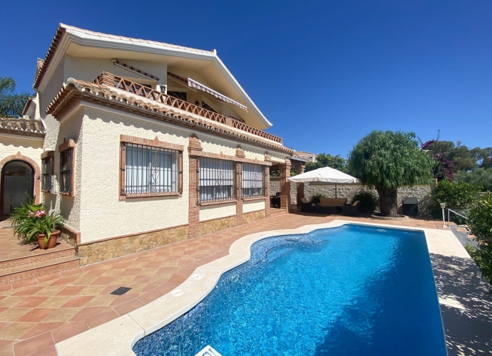 Villa Independiente en Guadalmina Alta - 2