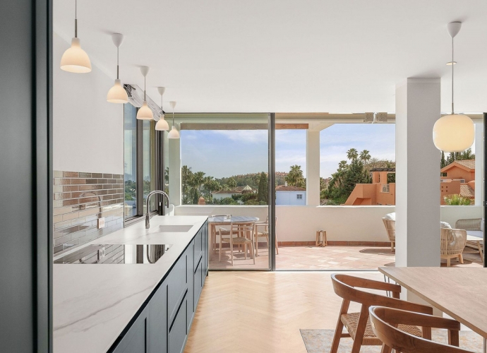 Apartamento Planta Media en Nueva Andalucía Palacetes los Belvederes  - 4