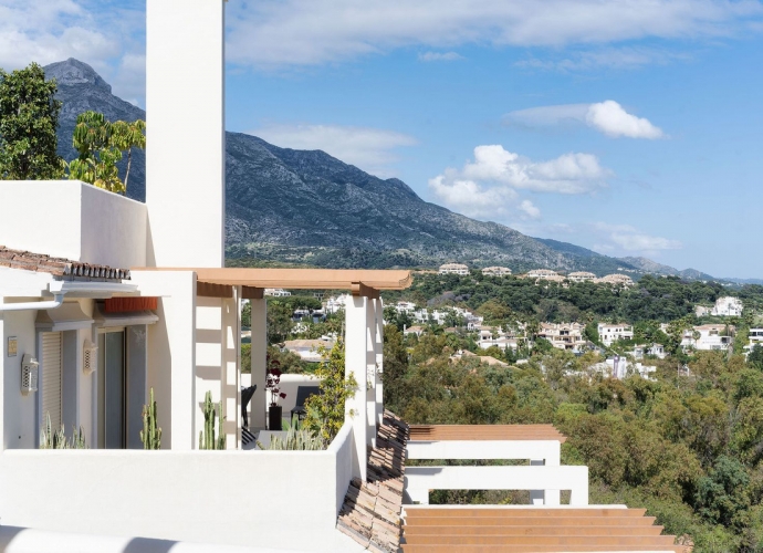 Apartamento Planta Media en Nueva Andalucía Palacetes los Belvederes  - 10