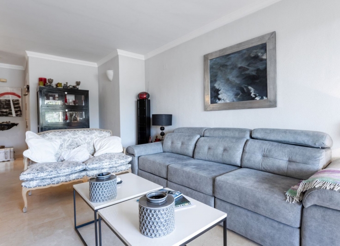 Apartamento Planta Media en La Quinta - 3