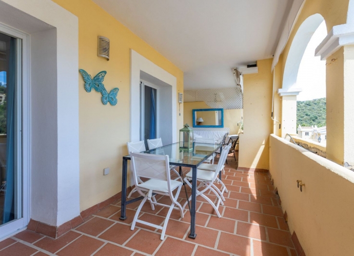 Apartamento Planta Media en La Quinta - 8