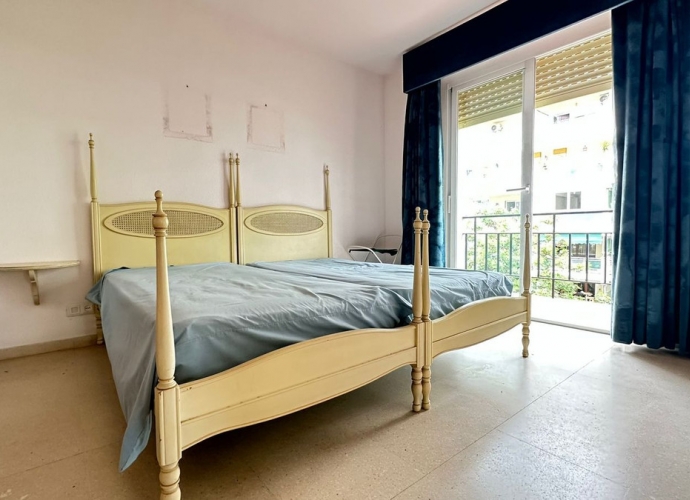 Appartement milieu d’Etage situé à Marbella Apartamentos en el centro de Marbella  - 3