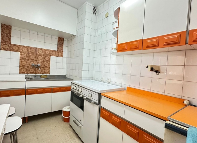 Appartement milieu d’Etage situé à Marbella Apartamentos en el centro de Marbella  - 5