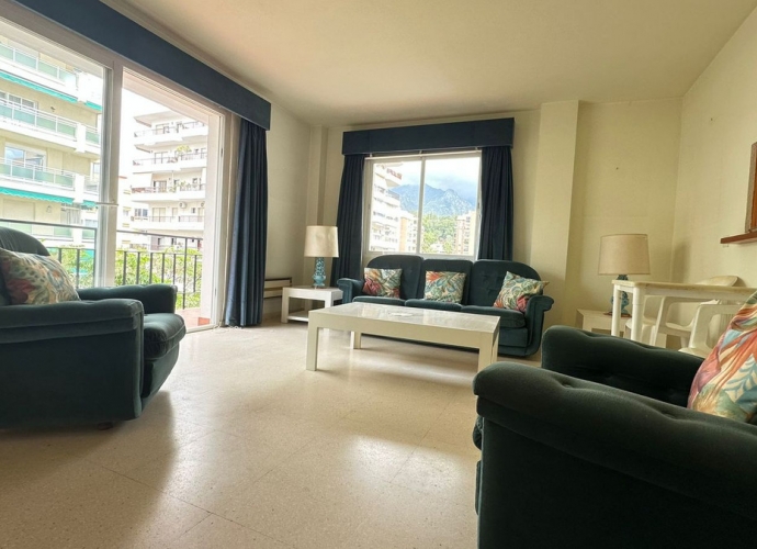 Appartement milieu d’Etage situé à Marbella Apartamentos en el centro de Marbella  - 9