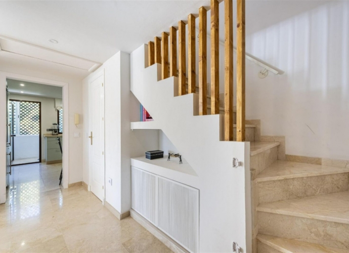 Apartment Penthouse Duplex en The Golden Mile Coto Real  - 10