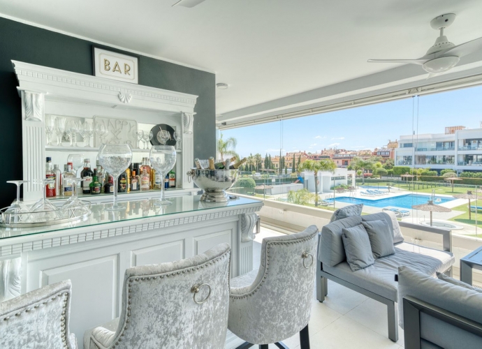 Appartement milieu d’Etage situé à Estepona Apartamentos de nueva construcción  - 1
