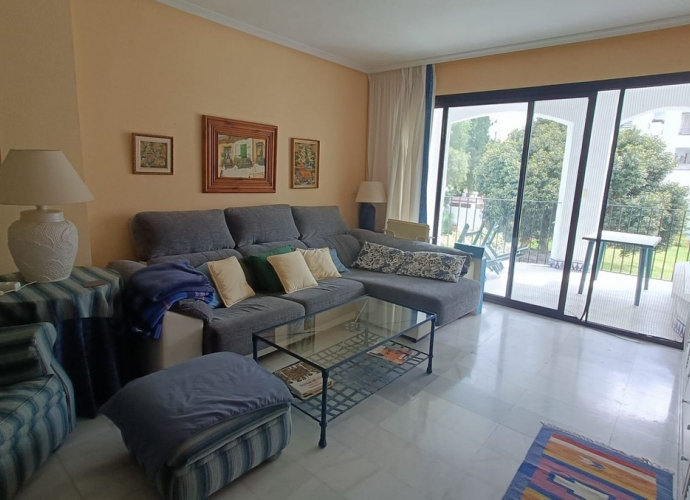 Appartement milieu d’Etage situé à Puerto Banús Jardines del Puerto  - 5