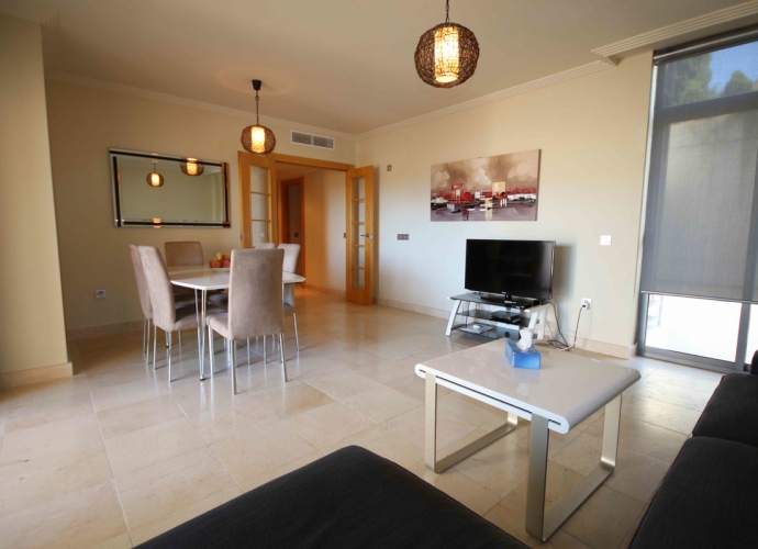 Apartamento Planta Media en Benahavís - 2