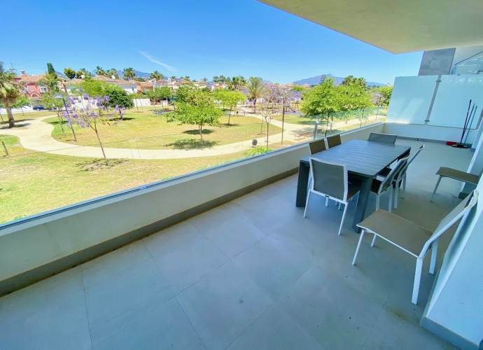 Apartamento Planta Media en Estepona - 6