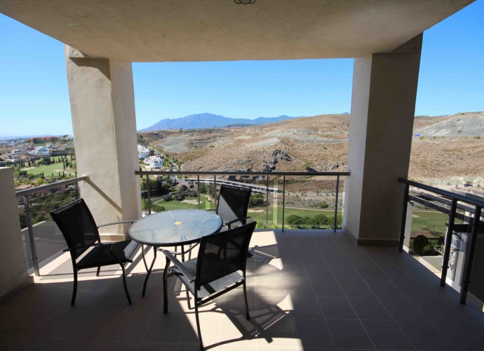 Apartamento Planta Media en Benahavís - 2