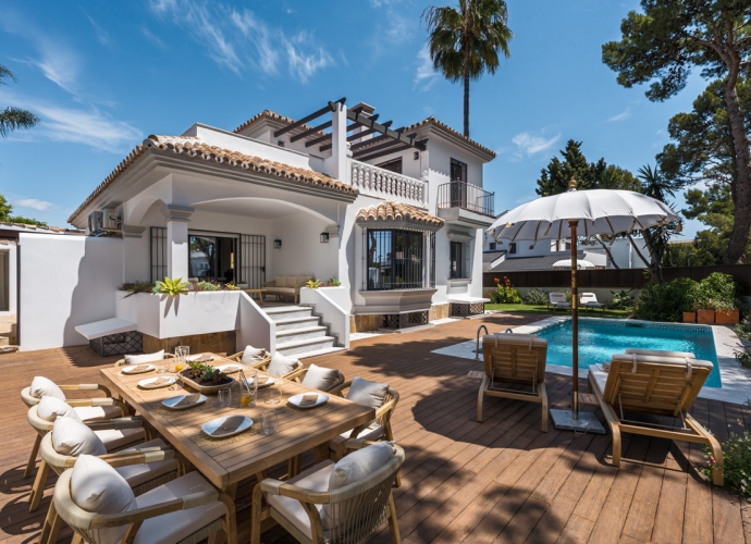 Villa indépendante situé à Nueva Andalucía - 1