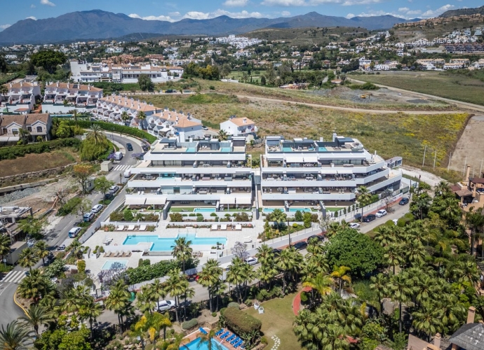 Apartamento Planta Media en Estepona - 2