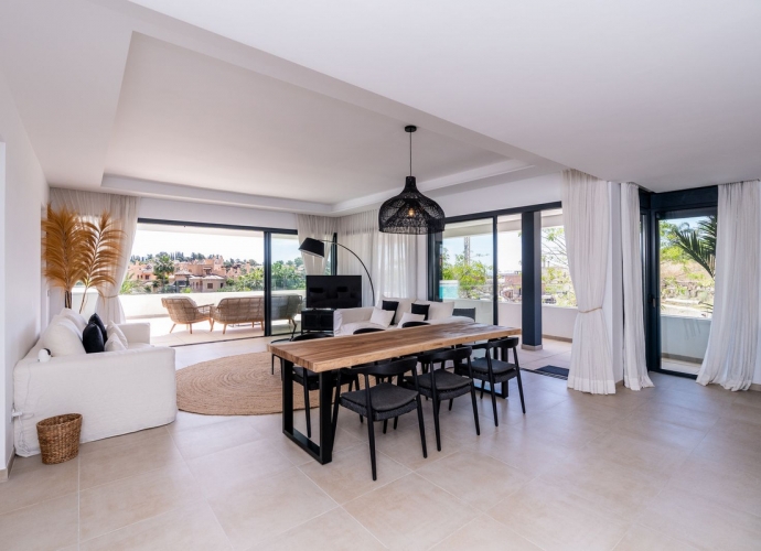 Apartamento Planta Media en Estepona - 8