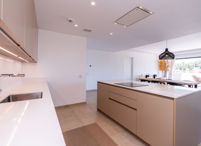 Apartamento Planta Media en Estepona - 10