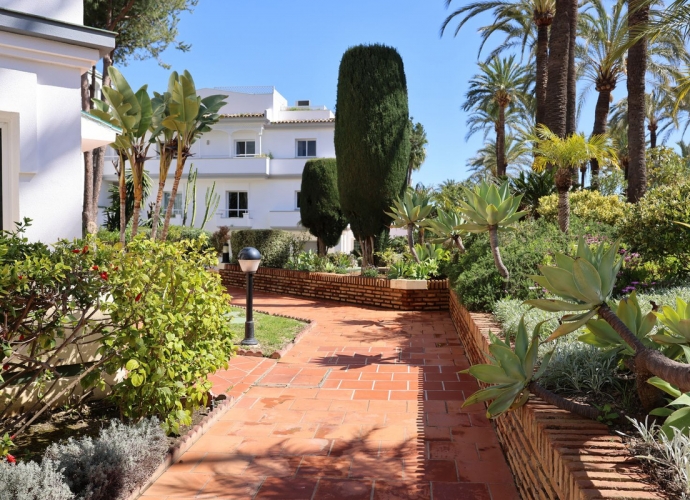 Adosado en Estepona - 2