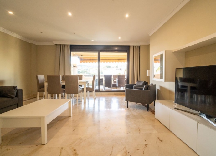 Apartamento Planta Baja en Benahavís Lomas de Conde Luque  - 2