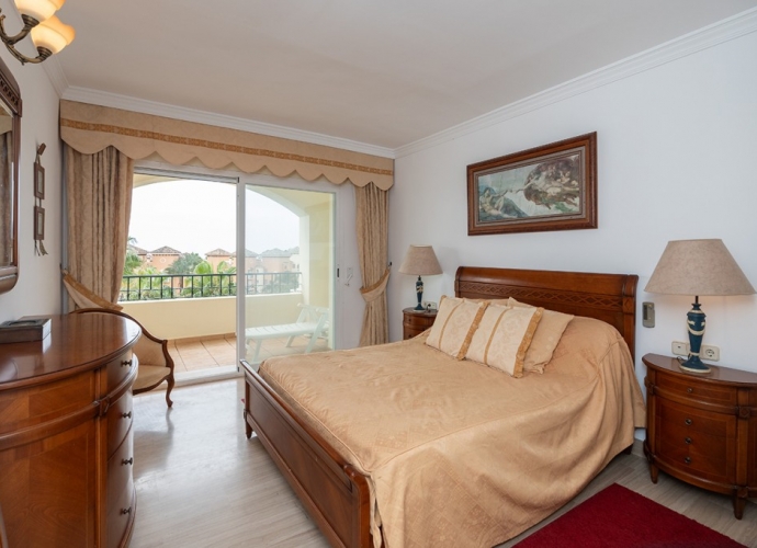 Appartement milieu d’Etage situé à Elviria Hacienda Playa  - 9