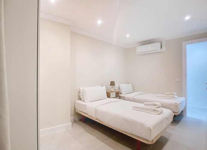 Apartamento Planta Media en Estepona - 7