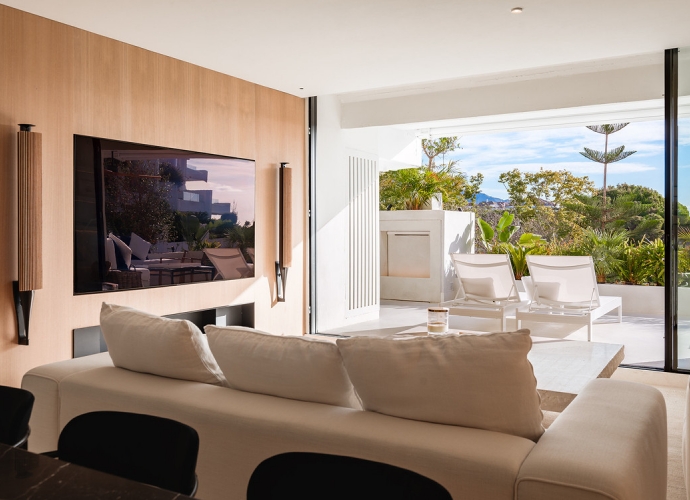 Apartamento Planta Media en The Golden Mile Las Terrazas de las Lomas  - 10