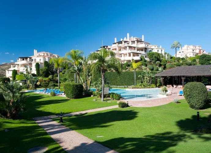 Appartement milieu d’Etage situé à Benahavís Capanes del Golf  - 1