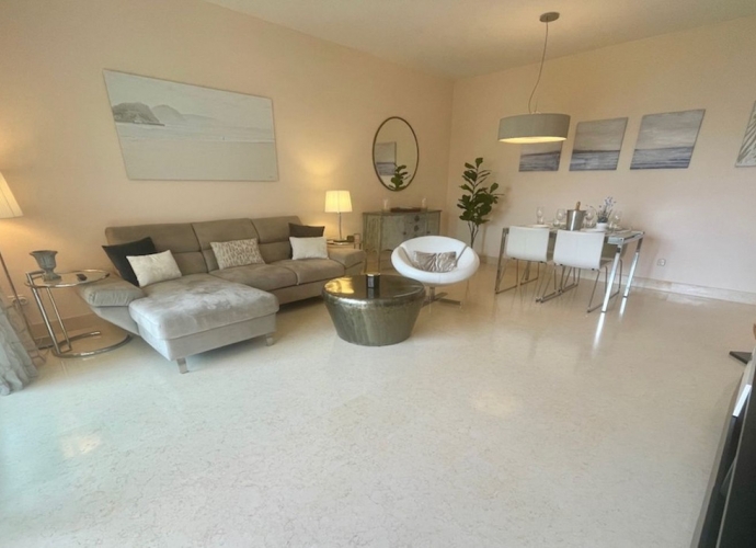 Appartement milieu d’Etage situé à Benahavís Capanes del Golf  - 7