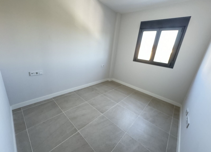 Apartamento Planta Media en Estepona - 5