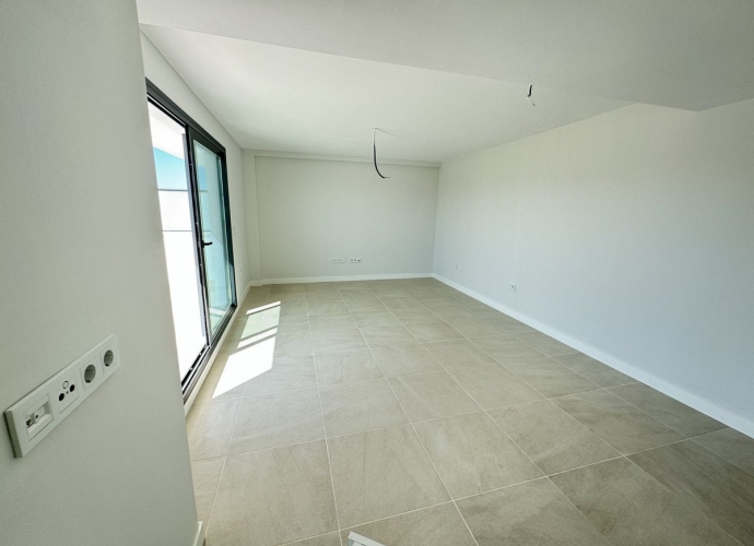 Apartamento Planta Media en Estepona - 8