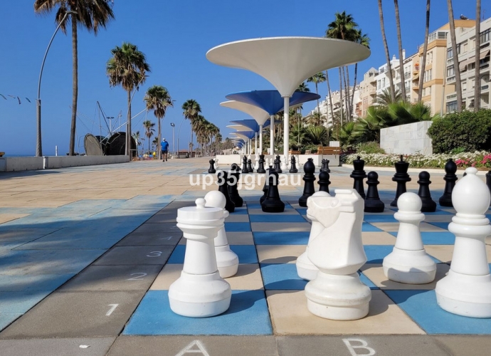Apartamento Planta Media en Estepona - 6