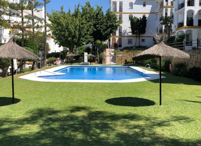 Apartamento Planta Media en Benahavís - 1