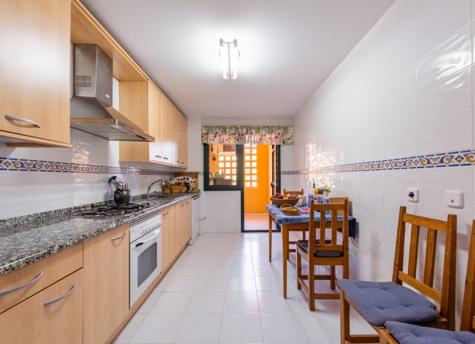 Appartement milieu d’Etage situé à San Pedro de Alcántara Los Almendros  - 6