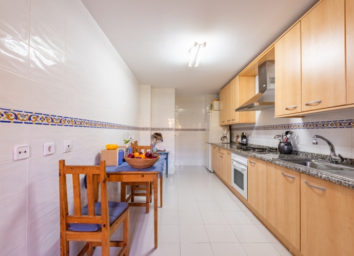 Appartement milieu d’Etage situé à San Pedro de Alcántara Los Almendros  - 7