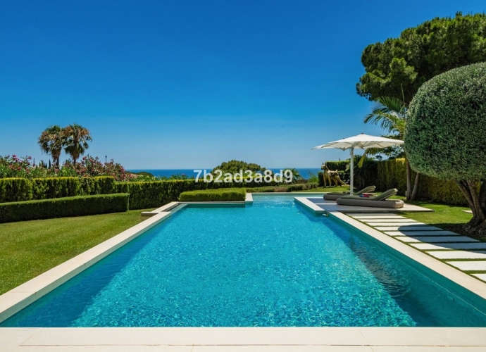 Villa Detached in The Golden Mile Villas en The Golden Mile  - 2