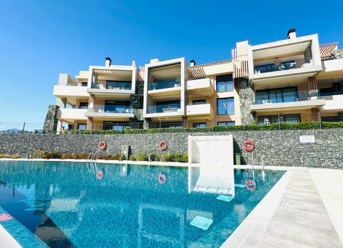 Apartamento Planta Media en La Quinta - 1