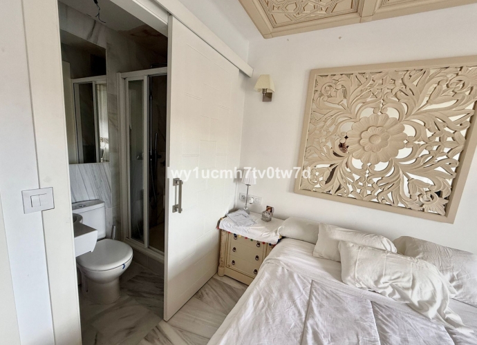 Appartement milieu d’Etage situé à Marbella Apartamentos en el centro de Marbella  - 7
