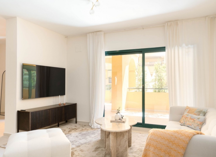 Apartamento Planta Media en San Pedro de Alcántara Los Jazmines  - 5