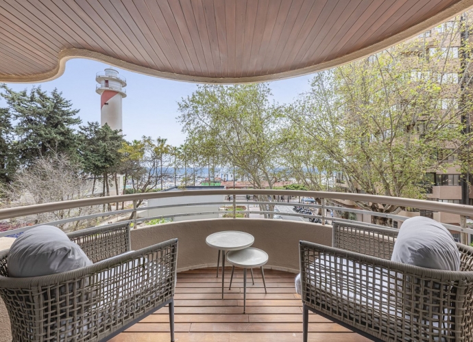 Appartement milieu d’Etage situé à Marbella Apartamentos en el centro de Marbella  - 1