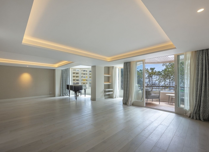 Appartement milieu d’Etage situé à Marbella Apartamentos en el centro de Marbella  - 2