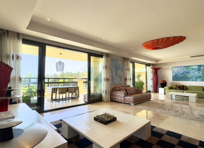 Appartement milieu d’Etage situé à Puerto Banús - 1