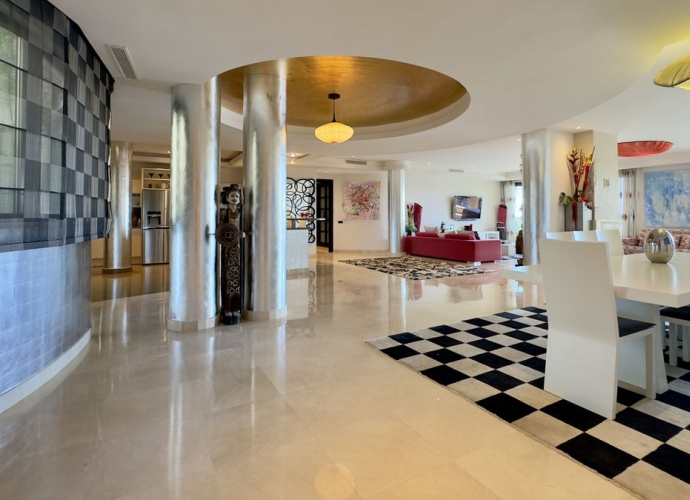 Appartement milieu d’Etage situé à Puerto Banús - 8